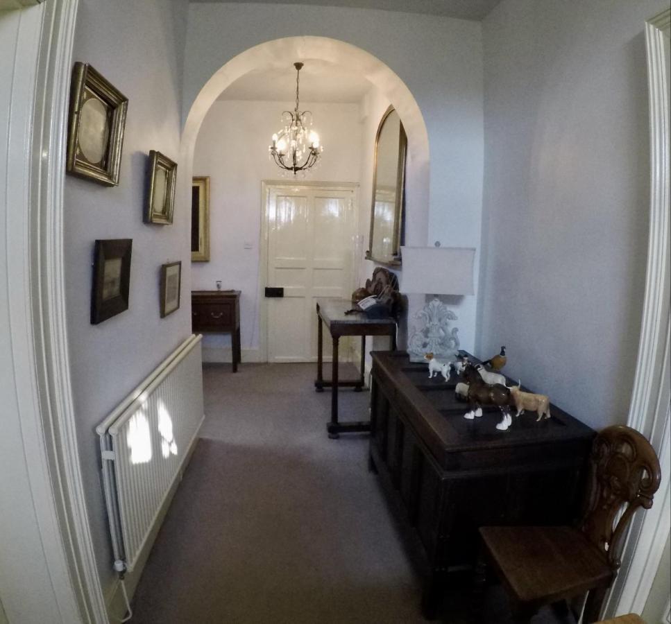 Whitchurch Farm Guesthouse 앨더민스터 외부 사진