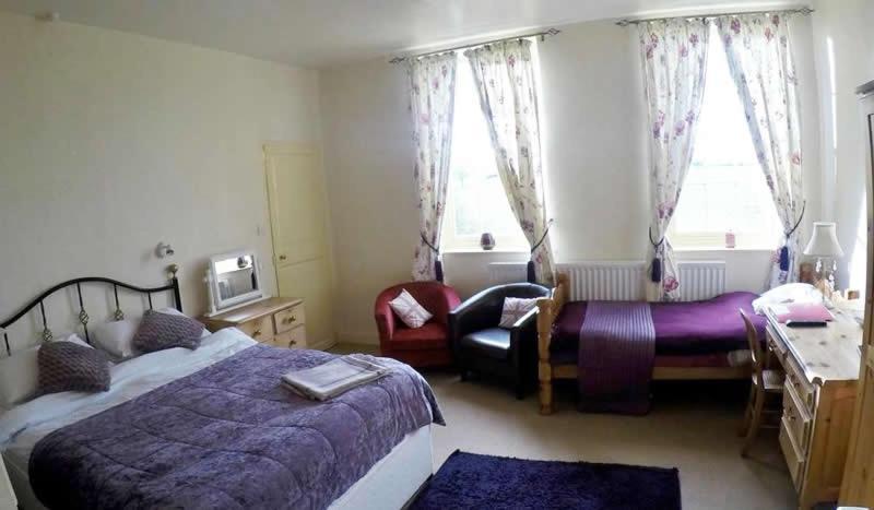 Whitchurch Farm Guesthouse 앨더민스터 외부 사진
