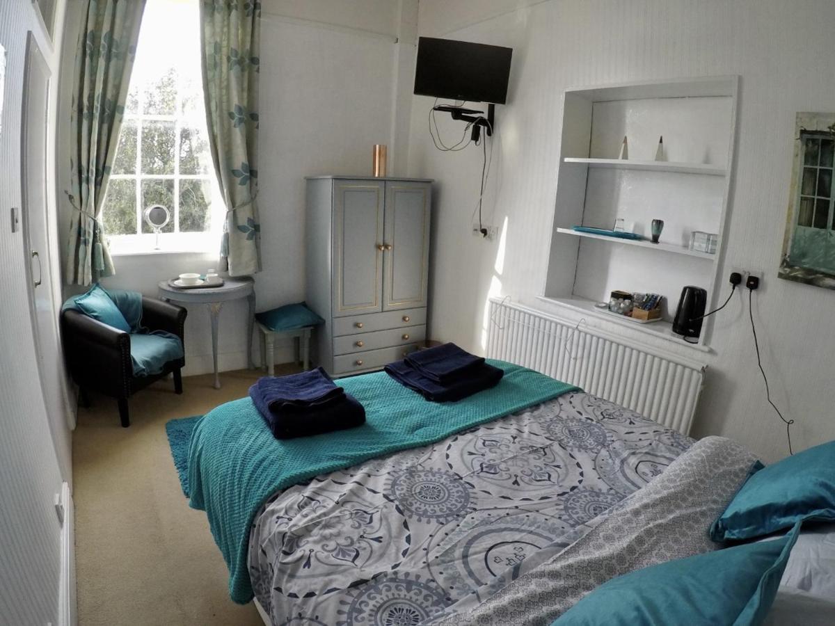 Whitchurch Farm Guesthouse 앨더민스터 외부 사진